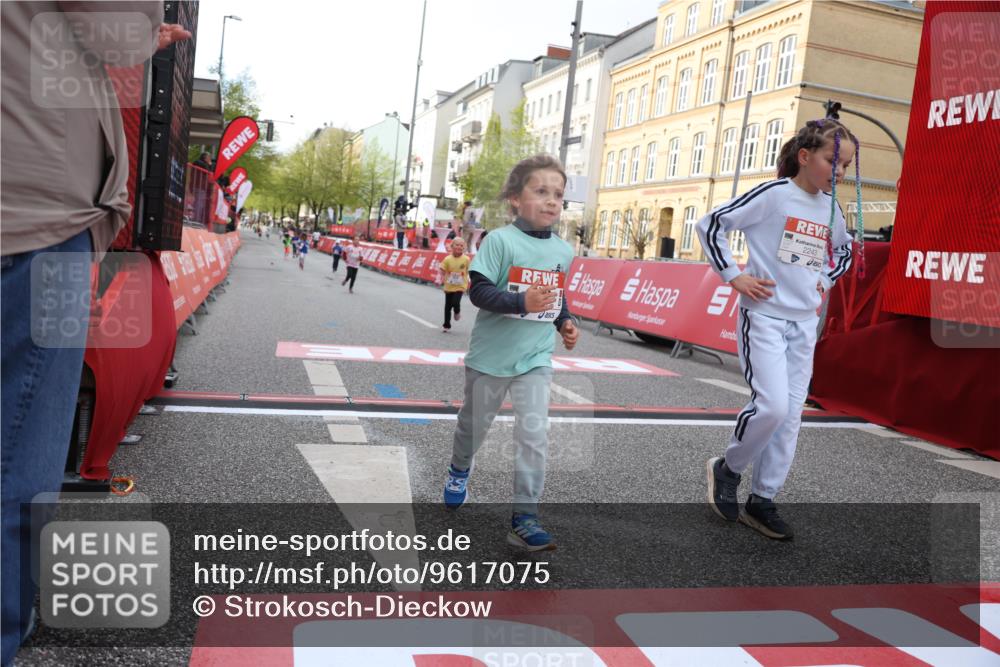 25.04.2026 - Das Zehntel Strokosch-Dieckow http://msf.ph/oto/9617075 25.04.2026 09:10:44 Ziel 1486, 1499, 1503, 2182, 2186, 2243 meine-sportfotos.de