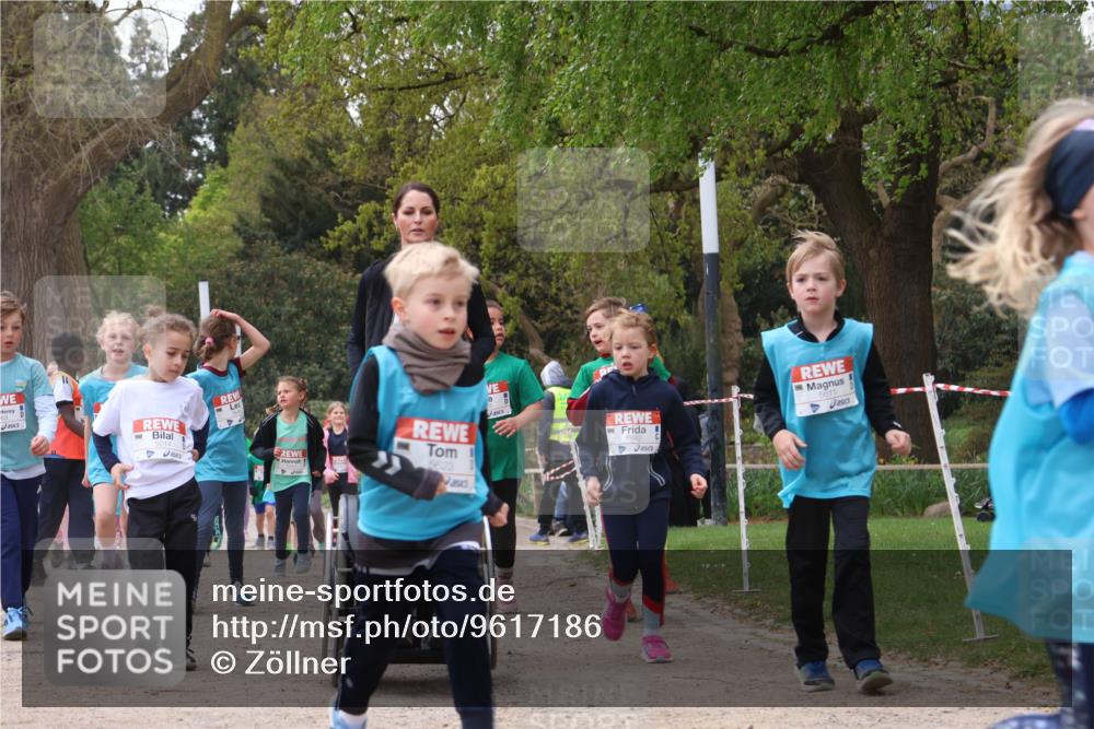 25.04.2026 - Das Zehntel Zöllner http://msf.ph/oto/9617186 25.04.2026 09:49:33 Laufen 5623, 5611 meine-sportfotos.de