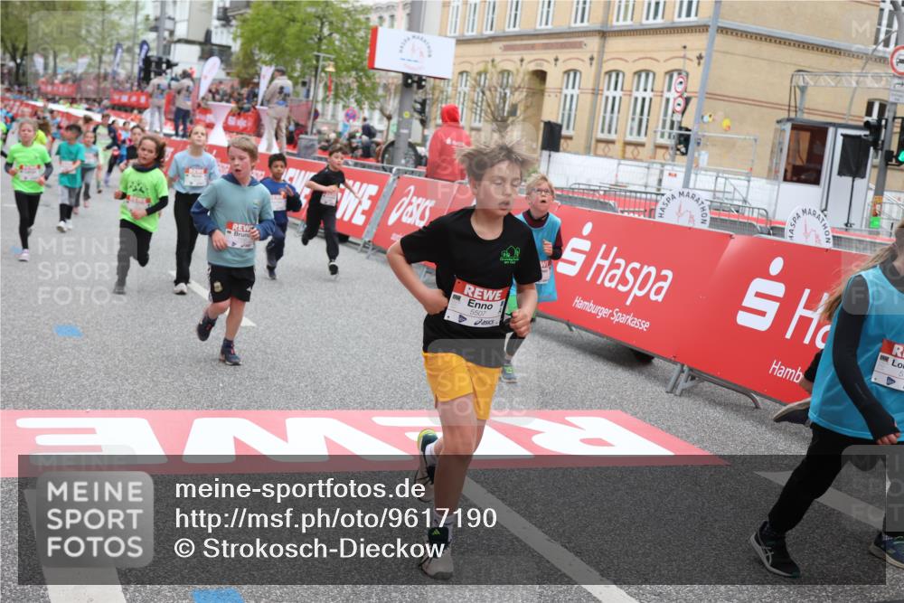 25.04.2026 - Das Zehntel Strokosch-Dieckow http://msf.ph/oto/9617190 25.04.2026 10:56:44 Ziel 5039, 5257, 5325, 5326, 5342, 5507, 5511, 5513, 5644, 5646, 5747, 6011, 6013, 6074, 6385, 6412, 6429, 6663, 6989, 7267, 7319, 7368, 7369, 7592, 7712, 7803, 7827, 8007 meine-sportfotos.de