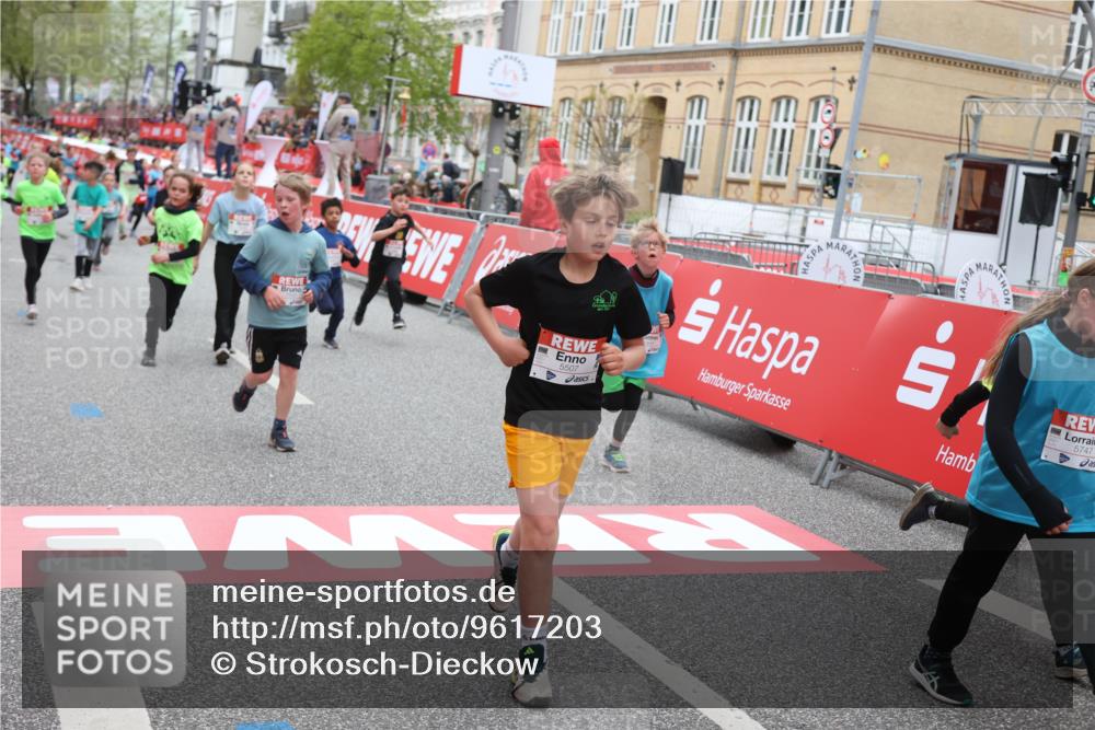 25.04.2026 - Das Zehntel Strokosch-Dieckow http://msf.ph/oto/9617203 25.04.2026 10:56:44 Ziel 5039, 5257, 5325, 5326, 5342, 5507, 5511, 5513, 5644, 5646, 5747, 6011, 6013, 6074, 6385, 6412, 6429, 6663, 6989, 7267, 7319, 7368, 7369, 7592, 7712, 7803, 7827, 8007 meine-sportfotos.de