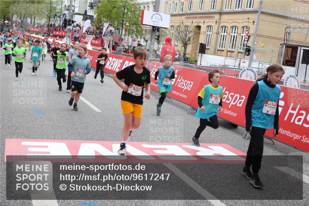 25.04.2026 - Das Zehntel Strokosch-Dieckow http://msf.ph/oto/9617247 25.04.2026 10:56:43 Ziel 5039, 5257, 5325, 5326, 5342, 5507, 5511, 5513, 5644, 5646, 5747, 6011, 6013, 6074, 6385, 6412, 6429, 6663, 6886, 7267, 7368, 7369, 7712, 7801, 7803, 7827, 8007 meine-sportfotos.de