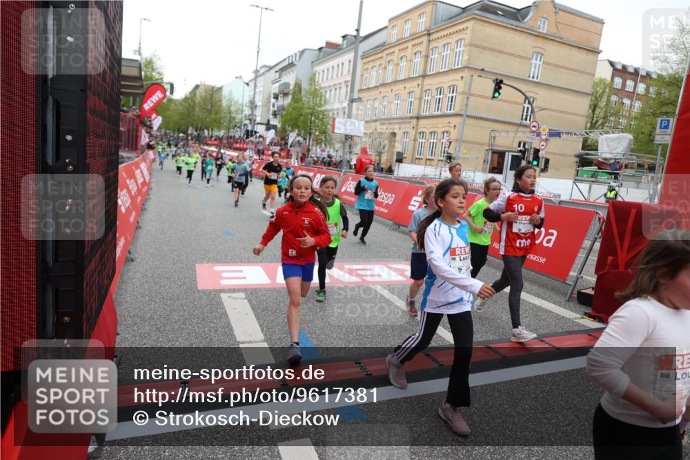 25.04.2026 - Das Zehntel Strokosch-Dieckow http://msf.ph/oto/9617381 25.04.2026 10:56:42 Ziel 5039, 5229, 5257, 5325, 5326, 5507, 5511, 5513, 5646, 5747, 6011, 6013, 6074, 6385, 6412, 6429, 6663, 6886, 7267, 7288, 7368, 7369, 7712, 7801, 7803, 7827, 8007 meine-sportfotos.de