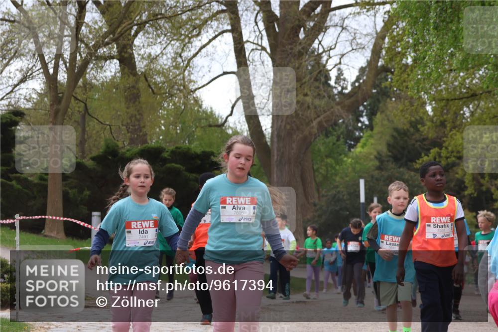 25.04.2026 - Das Zehntel Zöllner http://msf.ph/oto/9617394 25.04.2026 09:49:42 Laufen 7491, 7606, 7351, 5631 meine-sportfotos.de