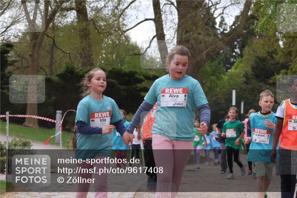 25.04.2026 - Das Zehntel Zöllner http://msf.ph/oto/9617408 25.04.2026 09:49:42 Laufen 7491, 7606, 5631 meine-sportfotos.de