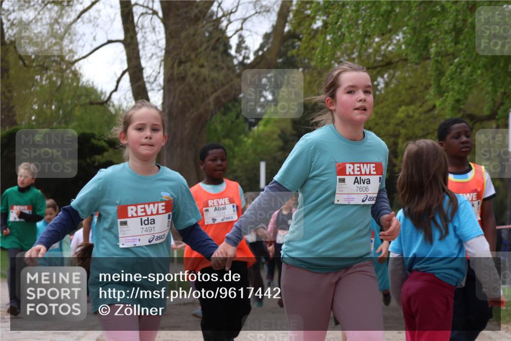 25.04.2026 - Das Zehntel Zöllner http://msf.ph/oto/9617442 25.04.2026 09:49:43 Laufen 7491, 7379, 7606 meine-sportfotos.de
