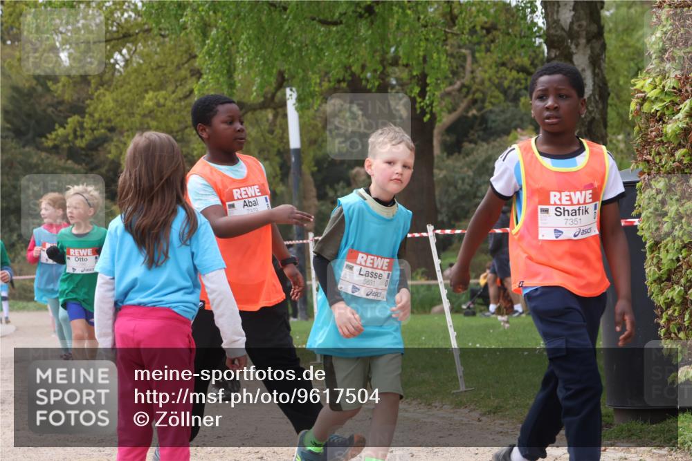 25.04.2026 - Das Zehntel Zöllner http://msf.ph/oto/9617504 25.04.2026 09:49:45 Laufen 7379, 5631, 7351 meine-sportfotos.de