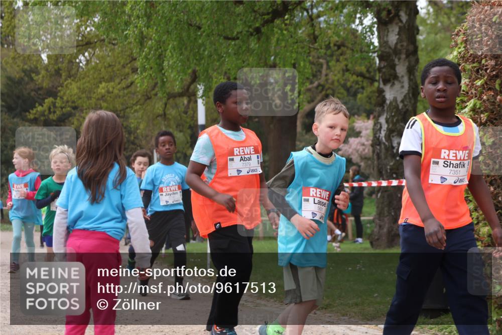 25.04.2026 - Das Zehntel Zöllner http://msf.ph/oto/9617513 25.04.2026 09:49:45 Laufen 7379, 5831, 7351 meine-sportfotos.de