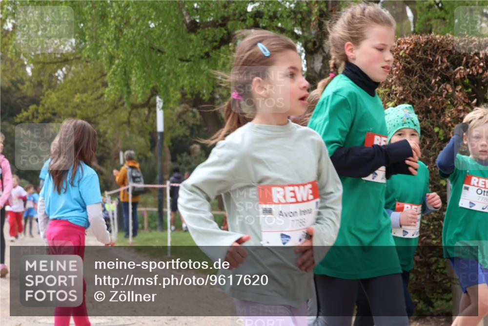 25.04.2026 - Das Zehntel Zöllner http://msf.ph/oto/9617620 25.04.2026 09:49:49 Laufen 7739, 7786 meine-sportfotos.de