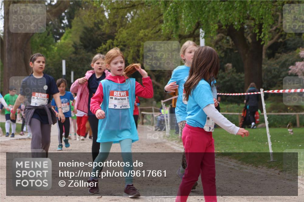 25.04.2026 - Das Zehntel Zöllner http://msf.ph/oto/9617661 25.04.2026 09:49:51 Laufen 5652 meine-sportfotos.de