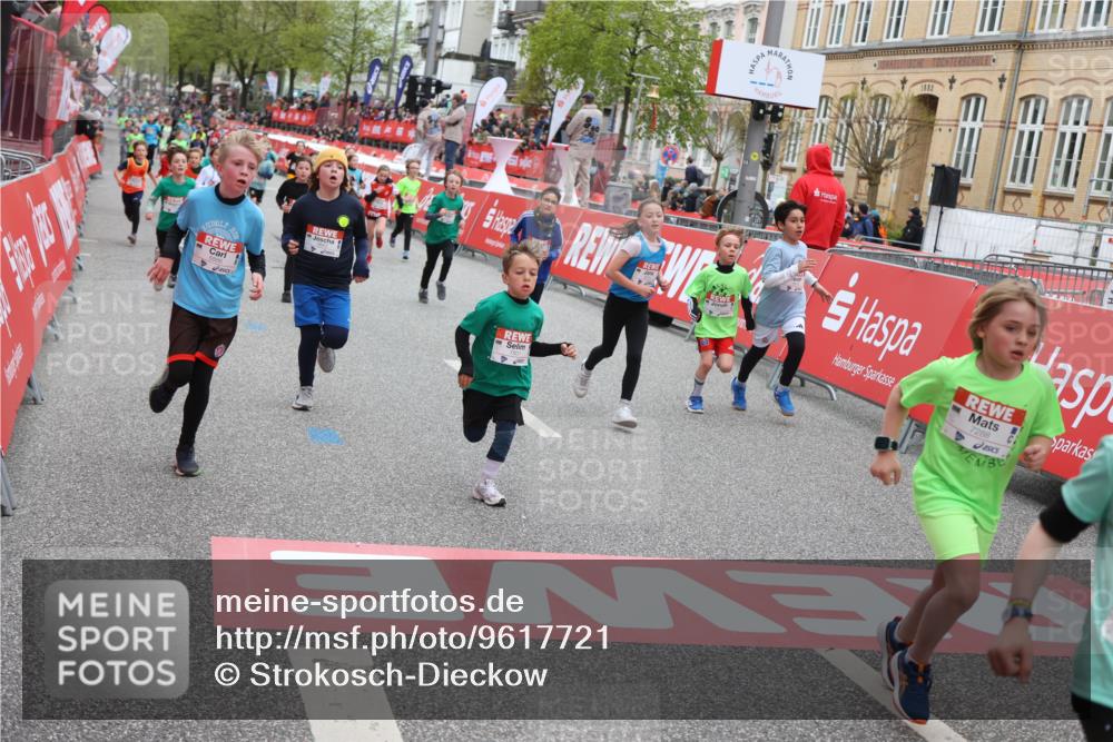 25.04.2026 - Das Zehntel Strokosch-Dieckow http://msf.ph/oto/9617721 25.04.2026 10:56:36 Ziel 5226, 5229, 5420, 5505, 5576, 5578, 5583, 5741, 5790, 5978, 6014, 6067, 6074, 6412, 6552, 6663, 6871, 6876, 6884, 6886, 6952, 6953, 6999, 7267, 7288, 7702, 7715, 7759, 7801, 7849, 7903, 7970 meine-sportfotos.de