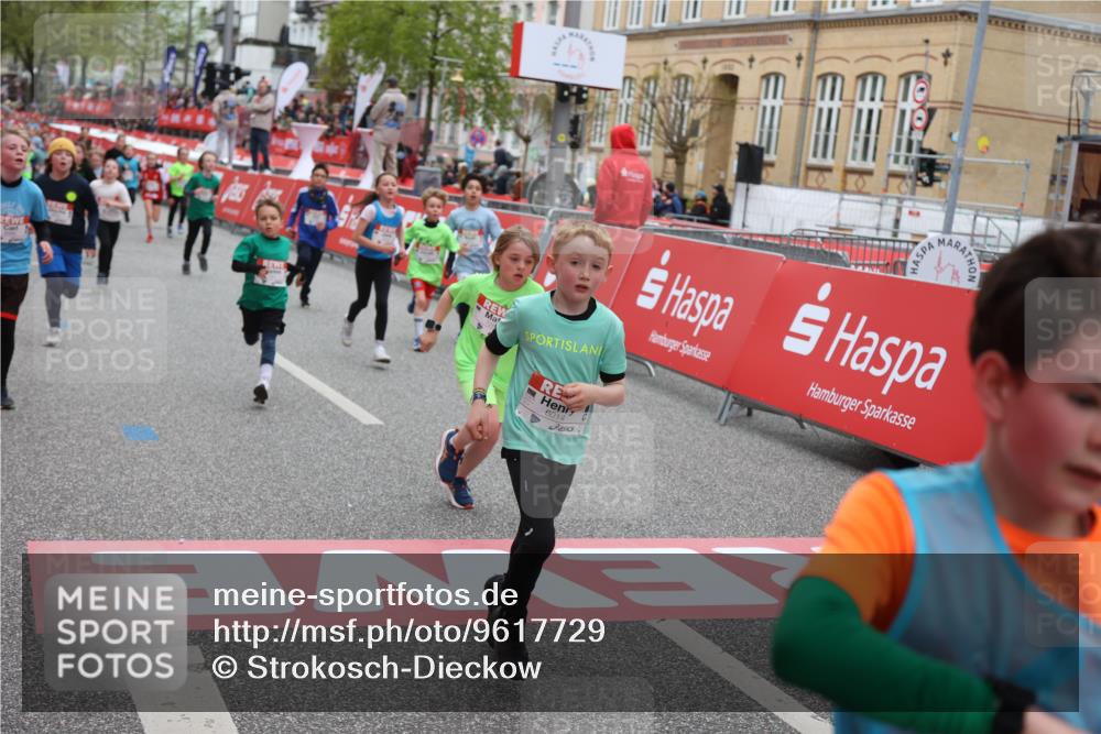 25.04.2026 - Das Zehntel Strokosch-Dieckow http://msf.ph/oto/9617729 25.04.2026 10:56:35 Ziel 5226, 5229, 5420, 5505, 5576, 5578, 5583, 5741, 5790, 5978, 6014, 6067, 6552, 6871, 6876, 6884, 6886, 6952, 6953, 6965, 6999, 7228, 7288, 7702, 7715, 7759, 7801, 7835, 7849, 7903, 7970 meine-sportfotos.de