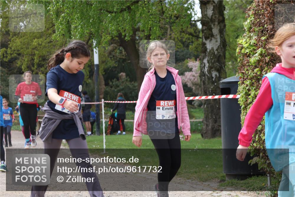 25.04.2026 - Das Zehntel Zöllner http://msf.ph/oto/9617732 25.04.2026 09:49:54 Laufen 5562 meine-sportfotos.de