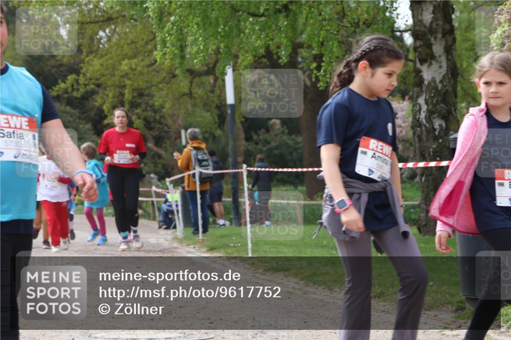 25.04.2026 - Das Zehntel Zöllner http://msf.ph/oto/9617752 25.04.2026 09:49:55 Laufen 5730 meine-sportfotos.de