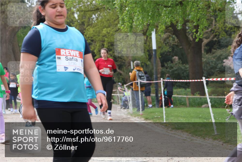 25.04.2026 - Das Zehntel Zöllner http://msf.ph/oto/9617760 25.04.2026 09:49:55 Laufen 5730, 2503 meine-sportfotos.de