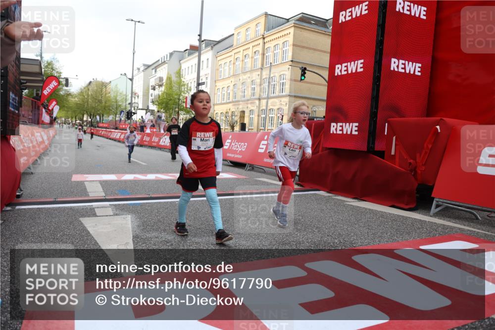 25.04.2026 - Das Zehntel Strokosch-Dieckow http://msf.ph/oto/9617790 25.04.2026 09:11:15 Ziel 2529, 3447 meine-sportfotos.de