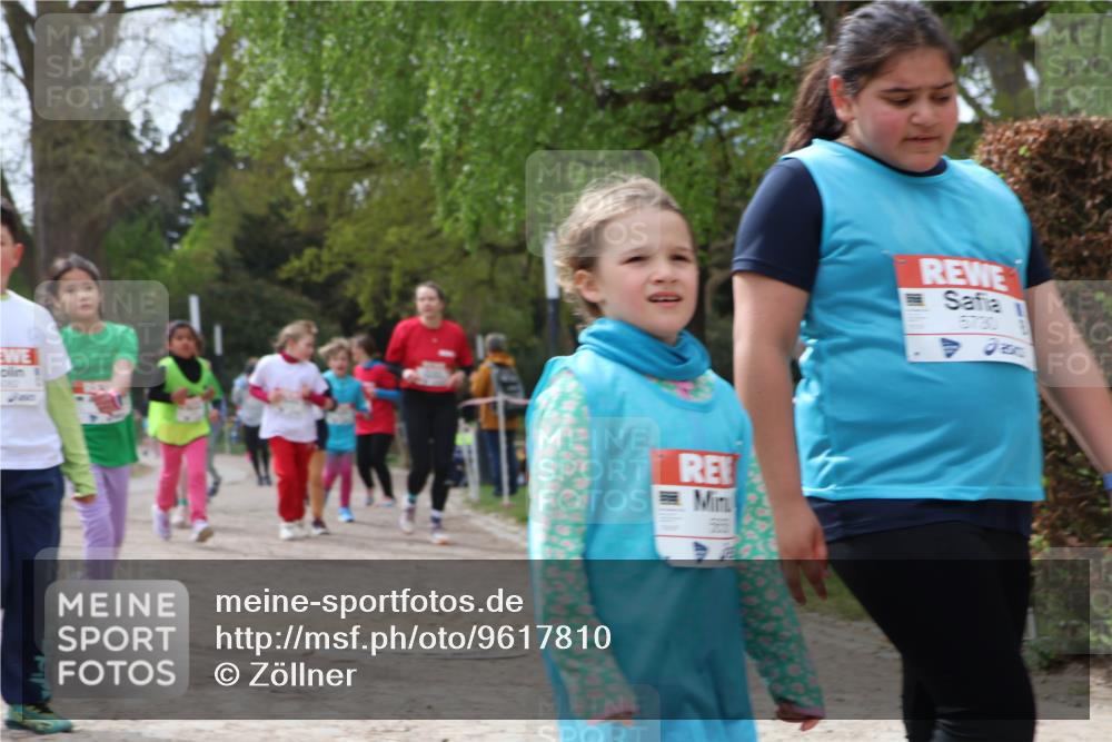 25.04.2026 - Das Zehntel Zöllner http://msf.ph/oto/9617810 25.04.2026 09:49:56 Laufen 6730 meine-sportfotos.de