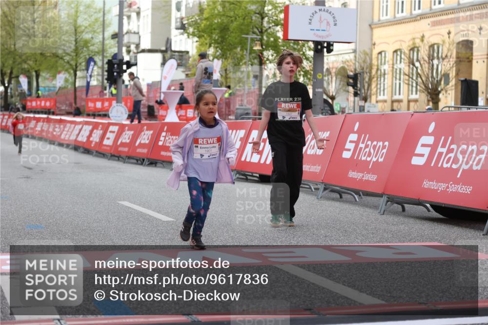 25.04.2026 - Das Zehntel Strokosch-Dieckow http://msf.ph/oto/9617836 25.04.2026 09:11:17 Ziel 1901, 2529, 3447 meine-sportfotos.de