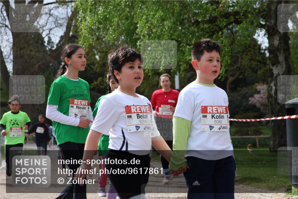 25.04.2026 - Das Zehntel Zöllner http://msf.ph/oto/9617861 25.04.2026 09:49:58 Laufen 5851, 5074, 5082 meine-sportfotos.de