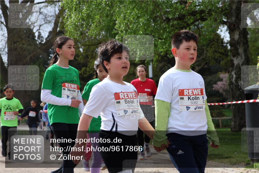 25.04.2026 - Das Zehntel Zöllner http://msf.ph/oto/9617866 25.04.2026 09:49:58 Laufen 5851, 5074, 5082 meine-sportfotos.de