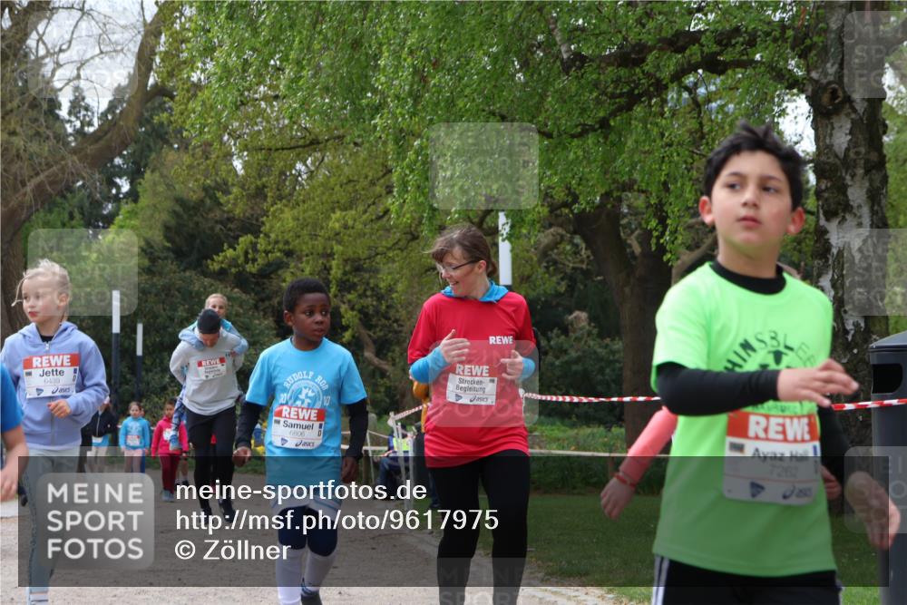 25.04.2026 - Das Zehntel Zöllner http://msf.ph/oto/9617975 25.04.2026 09:50:04 Laufen 6439, 6806, 7262 meine-sportfotos.de