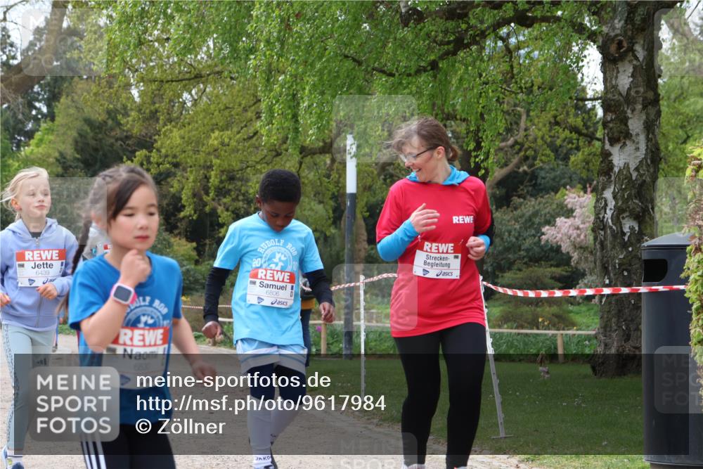 25.04.2026 - Das Zehntel Zöllner http://msf.ph/oto/9617984 25.04.2026 09:50:04 Laufen 6439, 6830, 20, 6806 meine-sportfotos.de