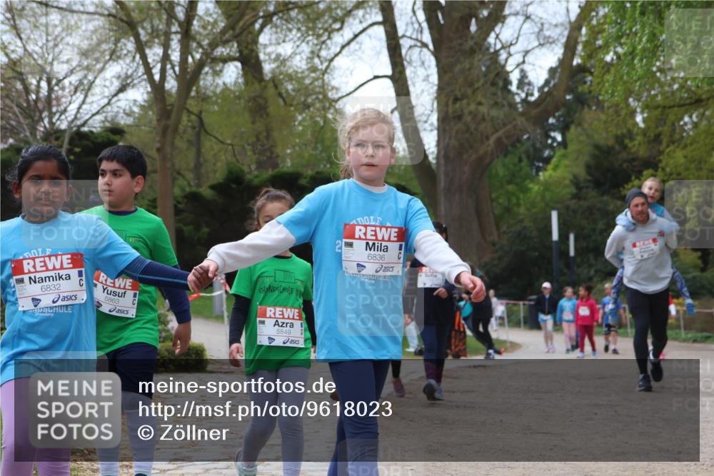 25.04.2026 - Das Zehntel Zöllner http://msf.ph/oto/9618023 25.04.2026 09:50:06 Laufen 6832, 5863, 5849, 6836 meine-sportfotos.de