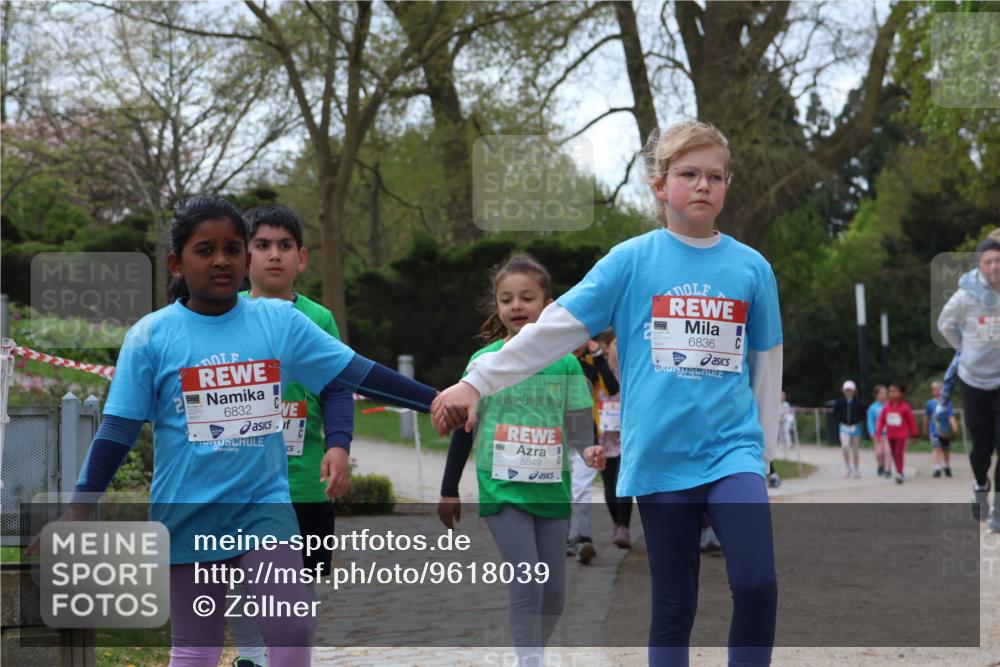 25.04.2026 - Das Zehntel Zöllner http://msf.ph/oto/9618039 25.04.2026 09:50:06 Laufen 6832, 5849, 6836 meine-sportfotos.de