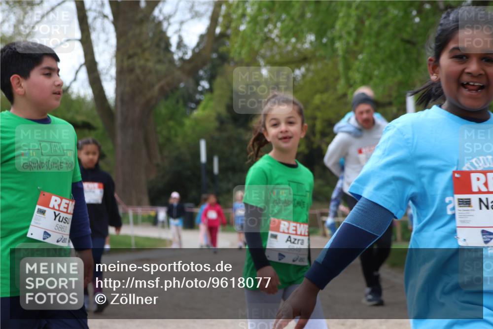 25.04.2026 - Das Zehntel Zöllner http://msf.ph/oto/9618077 25.04.2026 09:50:08 Laufen 5863, 5849 meine-sportfotos.de