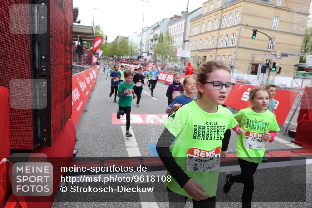 25.04.2026 - Das Zehntel Strokosch-Dieckow http://msf.ph/oto/9618108 25.04.2026 10:56:29 Ziel 5099, 5195, 5226, 5367, 5420, 5443, 5494, 5696, 5721, 5756, 5791, 6010, 6025, 6093, 6586, 6952, 6953, 6965, 6999, 7115, 7132, 7228, 7518, 7679, 7835, 7879 meine-sportfotos.de
