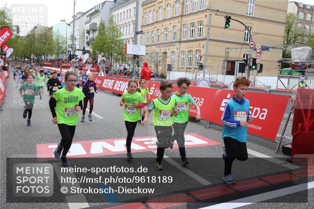 25.04.2026 - Das Zehntel Strokosch-Dieckow http://msf.ph/oto/9618189 25.04.2026 10:56:28 Ziel 5099, 5195, 5367, 5420, 5443, 5493, 5494, 5696, 5721, 5756, 5791, 6010, 6025, 6093, 6586, 6813, 6965, 6999, 7115, 7132, 7149, 7228, 7466, 7518, 7679, 7835, 7879 meine-sportfotos.de