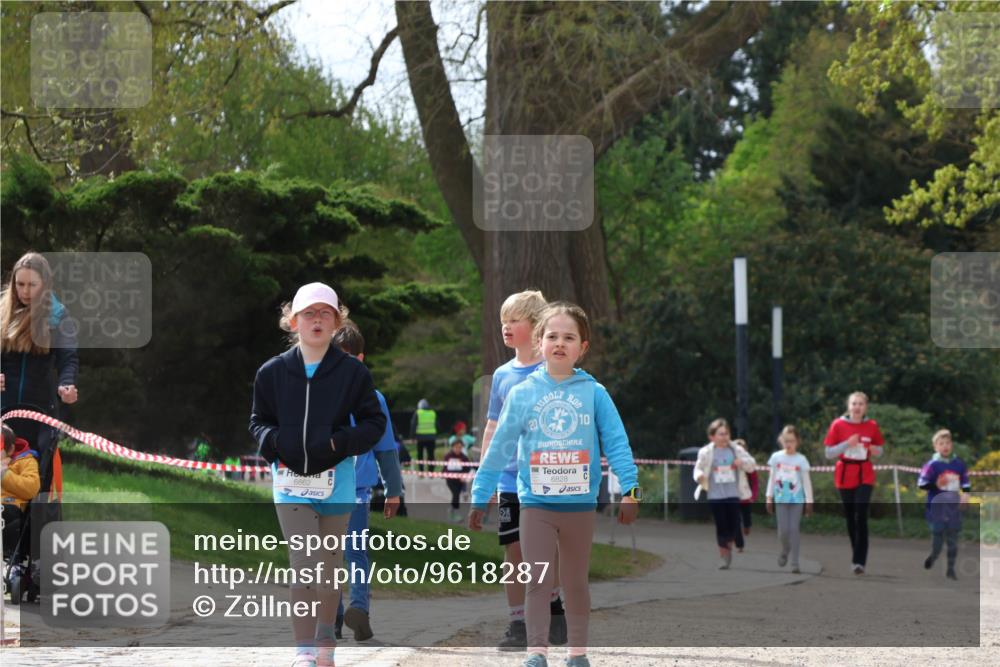 25.04.2026 - Das Zehntel Zöllner http://msf.ph/oto/9618287 25.04.2026 09:50:23 Laufen 6862, 20, 6828, 10 meine-sportfotos.de