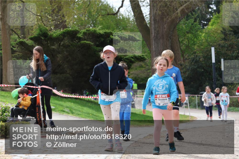 25.04.2026 - Das Zehntel Zöllner http://msf.ph/oto/9618320 25.04.2026 09:50:25 Laufen 6862, 90, 20, 10, 6828 meine-sportfotos.de