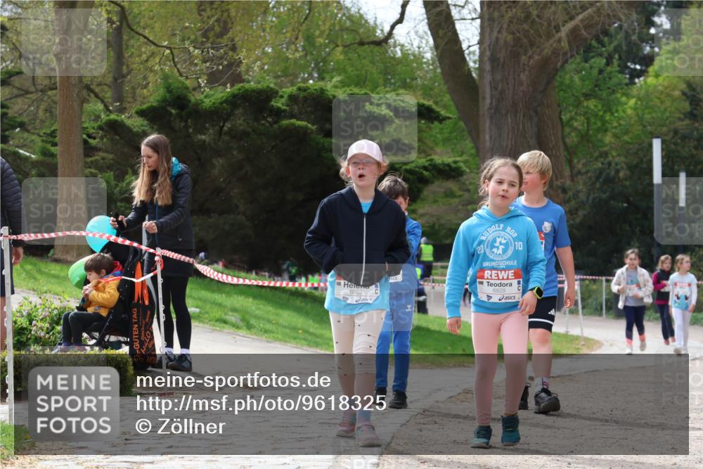 25.04.2026 - Das Zehntel Zöllner http://msf.ph/oto/9618325 25.04.2026 09:50:25 Laufen 6862, 20, 6828, 10 meine-sportfotos.de
