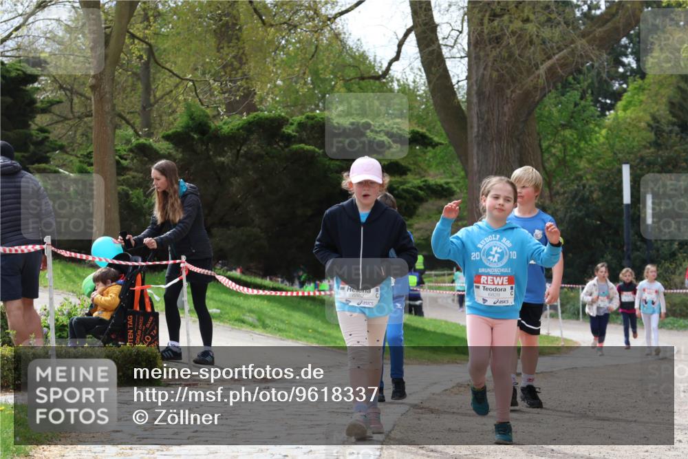25.04.2026 - Das Zehntel Zöllner http://msf.ph/oto/9618337 25.04.2026 09:50:25 Laufen 6862, 20, 6828, 10 meine-sportfotos.de