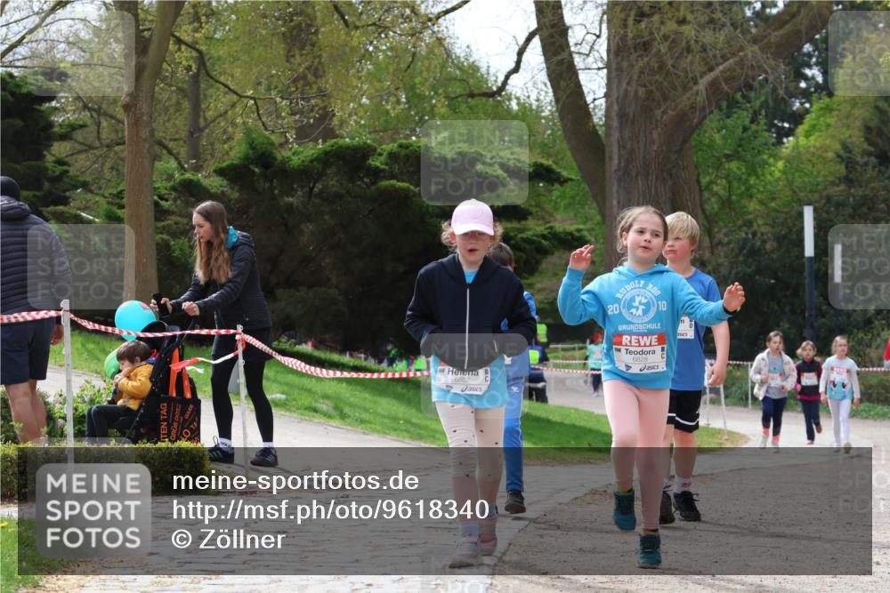 25.04.2026 - Das Zehntel Zöllner http://msf.ph/oto/9618340 25.04.2026 09:50:25 Laufen 6862, 20, 6828, 10 meine-sportfotos.de