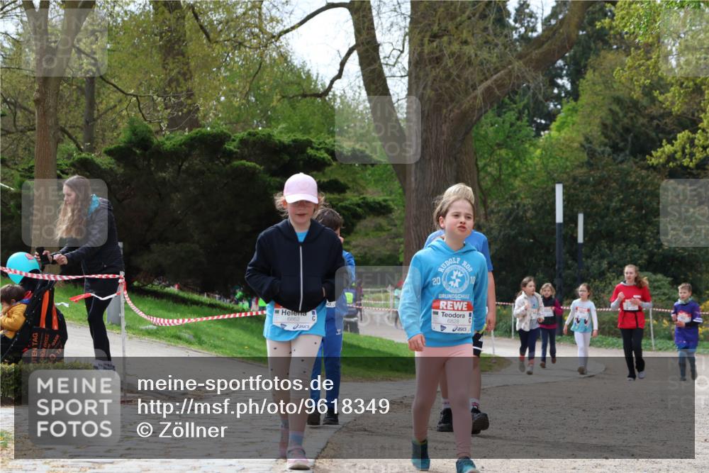 25.04.2026 - Das Zehntel Zöllner http://msf.ph/oto/9618349 25.04.2026 09:50:26 Laufen 6862, 20, 6828 meine-sportfotos.de
