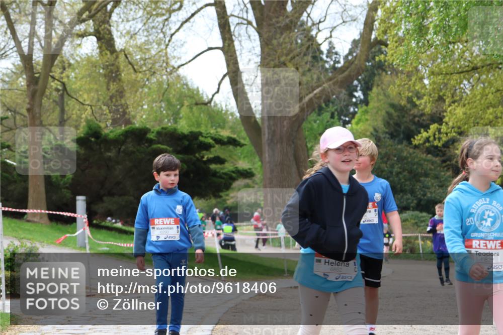 25.04.2026 - Das Zehntel Zöllner http://msf.ph/oto/9618406 25.04.2026 09:50:29 Laufen 6290, 6862, 20, 6828 meine-sportfotos.de