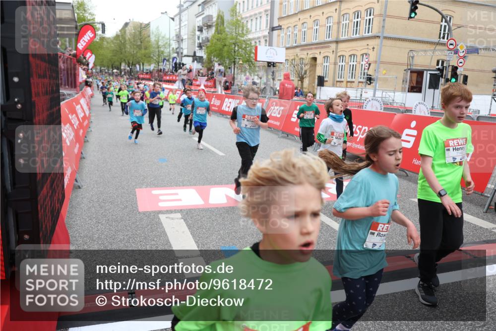 25.04.2026 - Das Zehntel Strokosch-Dieckow http://msf.ph/oto/9618472 25.04.2026 10:56:23 Ziel 5195, 5274, 5364, 5381, 5405, 5493, 5494, 5549, 5553, 5697, 5721, 5756, 5791, 6093, 6152, 6526, 6813, 7092, 7149, 7161, 7244, 7308, 7466, 7543, 7679, 7875, 7879, 8009 meine-sportfotos.de
