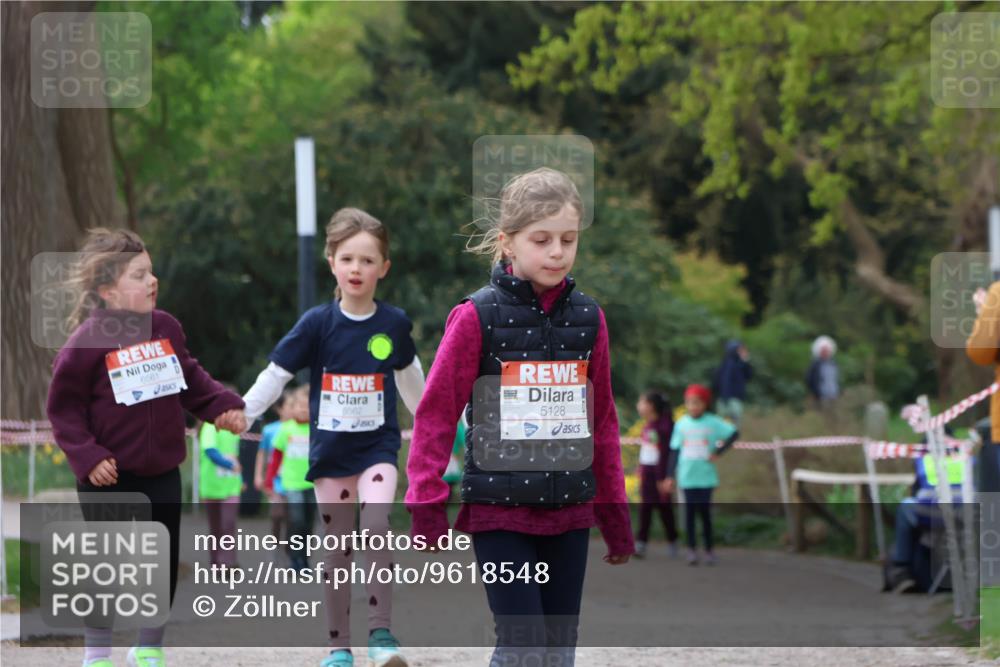 25.04.2026 - Das Zehntel Zöllner http://msf.ph/oto/9618548 25.04.2026 09:50:49 Laufen 6561, 6562, 5128 meine-sportfotos.de