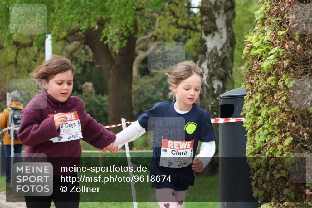 25.04.2026 - Das Zehntel Zöllner http://msf.ph/oto/9618674 25.04.2026 09:50:55 Laufen 6561, 6562 meine-sportfotos.de