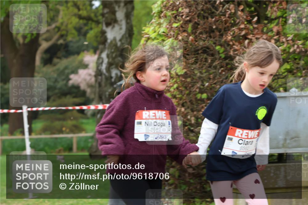 25.04.2026 - Das Zehntel Zöllner http://msf.ph/oto/9618706 25.04.2026 09:50:56 Laufen 6561, 6562 meine-sportfotos.de