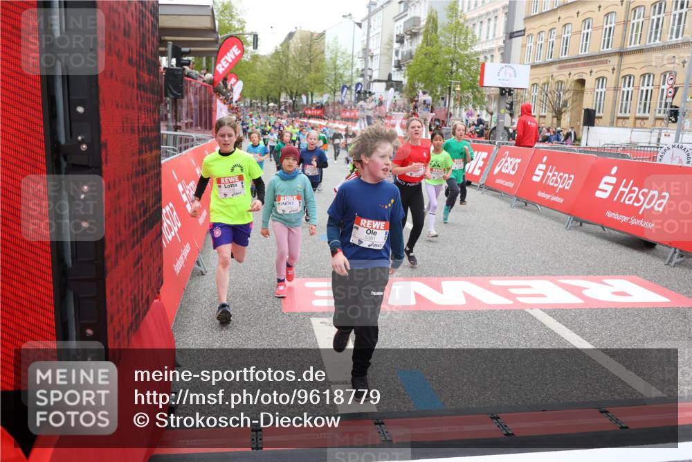 25.04.2026 - Das Zehntel Strokosch-Dieckow http://msf.ph/oto/9618779 25.04.2026 10:56:18 Ziel 5034, 5035, 5095, 5263, 5364, 5381, 5405, 5498, 5553, 5660, 5697, 6152, 6433, 6526, 6545, 6677, 6954, 7019, 7240, 7244, 7308, 7543, 7701, 8009 meine-sportfotos.de
