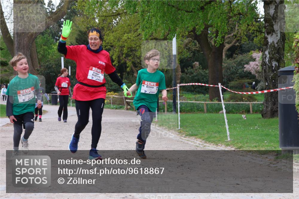 25.04.2026 - Das Zehntel Zöllner http://msf.ph/oto/9618867 25.04.2026 09:51:21 Laufen 7792, 7783 meine-sportfotos.de