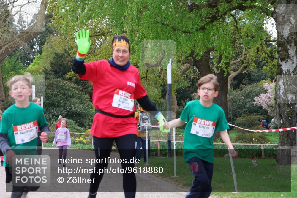 25.04.2026 - Das Zehntel Zöllner http://msf.ph/oto/9618880 25.04.2026 09:51:21 Laufen 7792, 7783 meine-sportfotos.de