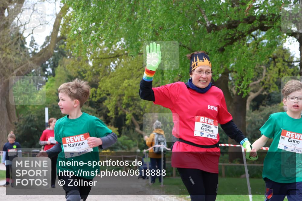 25.04.2026 - Das Zehntel Zöllner http://msf.ph/oto/9618888 25.04.2026 09:51:22 Laufen 7792, 7783 meine-sportfotos.de