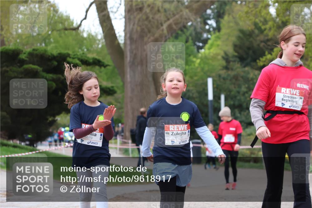 25.04.2026 - Das Zehntel Zöllner http://msf.ph/oto/9618917 25.04.2026 09:51:31 Laufen 6579, 6596 meine-sportfotos.de