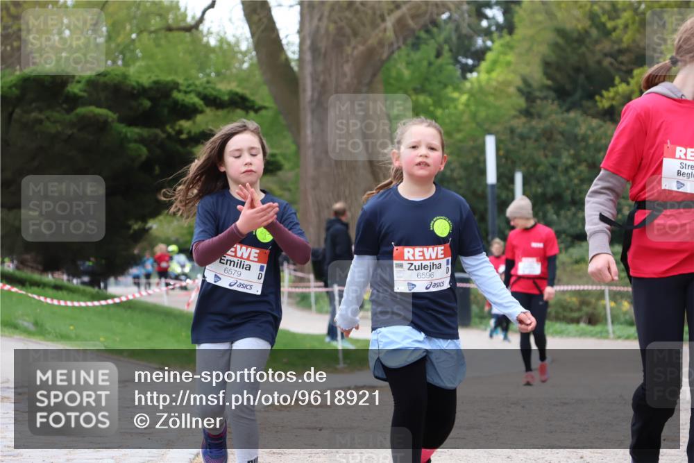25.04.2026 - Das Zehntel Zöllner http://msf.ph/oto/9618921 25.04.2026 09:51:31 Laufen 6579, 6596 meine-sportfotos.de