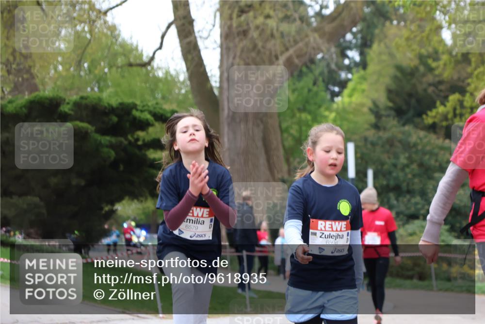 25.04.2026 - Das Zehntel Zöllner http://msf.ph/oto/9618935 25.04.2026 09:51:31 Laufen 6579, 6596 meine-sportfotos.de