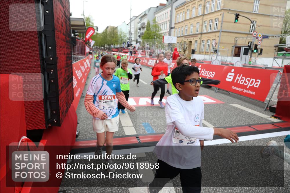 25.04.2026 - Das Zehntel Strokosch-Dieckow http://msf.ph/oto/9618958 25.04.2026 10:56:14 Ziel 5034, 5035, 5095, 5207, 5261, 5263, 5288, 5498, 5660, 5990, 6006, 6034, 6374, 6433, 6545, 6677, 6905, 6954, 7019, 7090, 7240, 7701, 7722, 7843, 8000 meine-sportfotos.de
