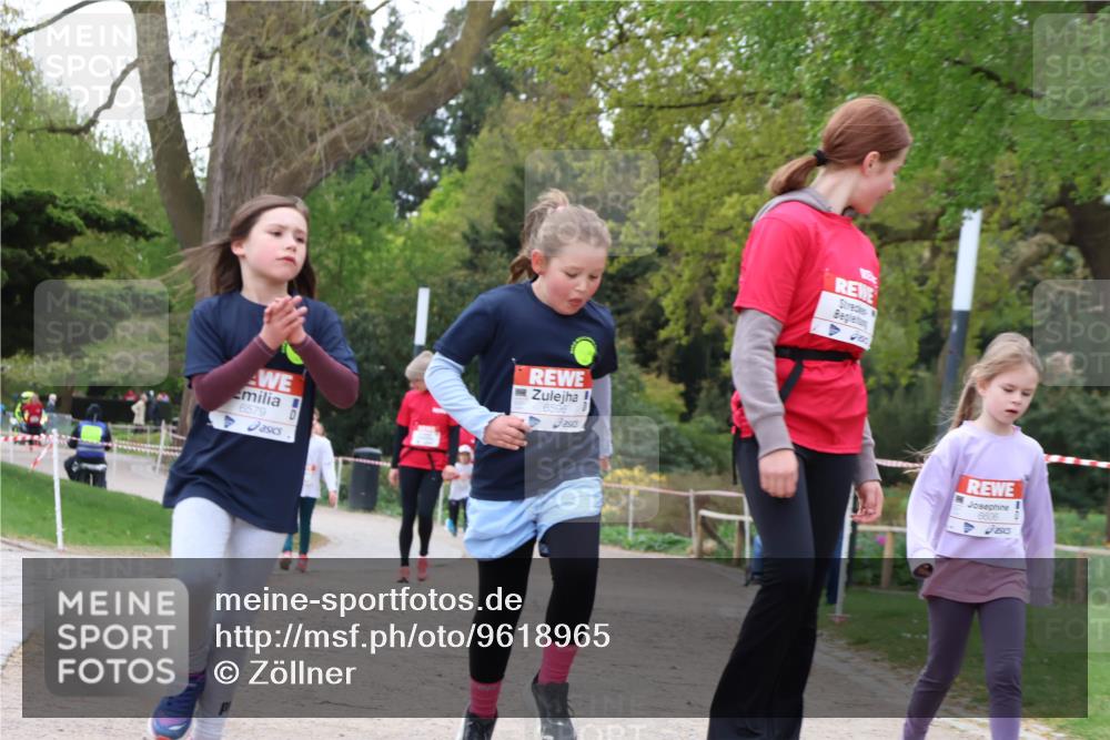 25.04.2026 - Das Zehntel Zöllner http://msf.ph/oto/9618965 25.04.2026 09:51:32 Laufen 6579, 6596, 6606 meine-sportfotos.de